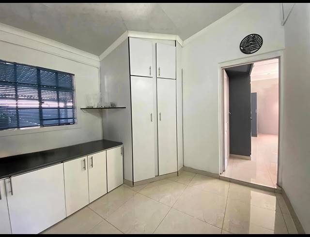 3 BEDROOM HOUSE FOR SALE IN FERNWOOD